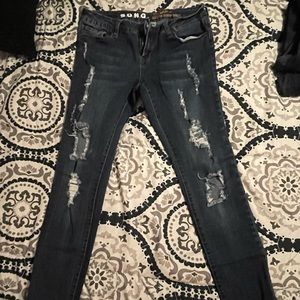 Super skinny jeans “distressed” size 11